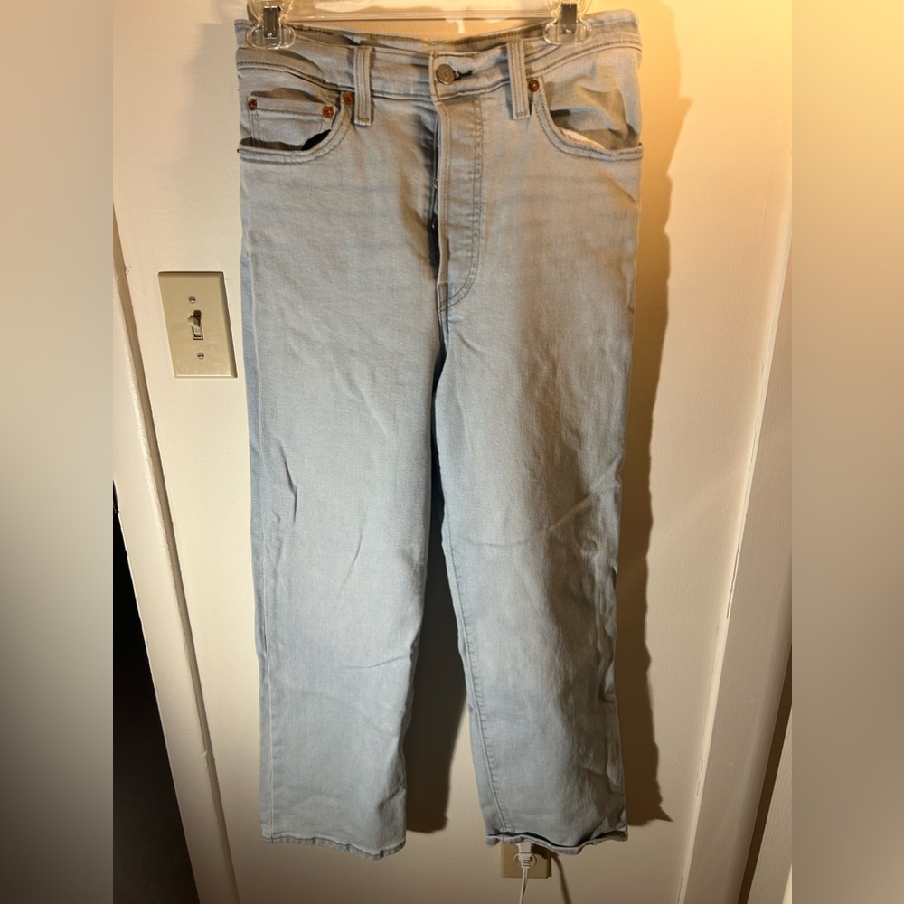Levi straight leg light wash jeans